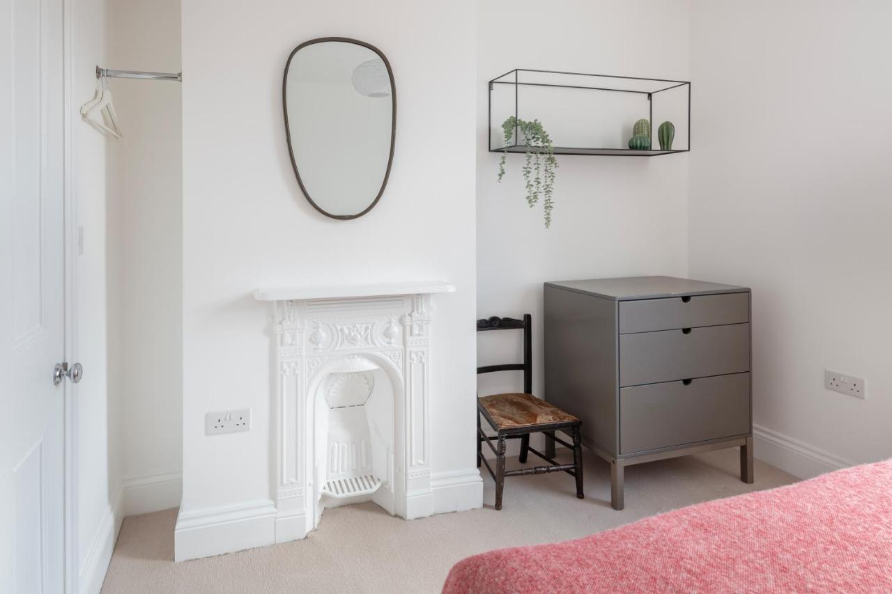 Fabulous House - Only 10 Minutes Walk To Roman Baths Ngoại thất bức ảnh